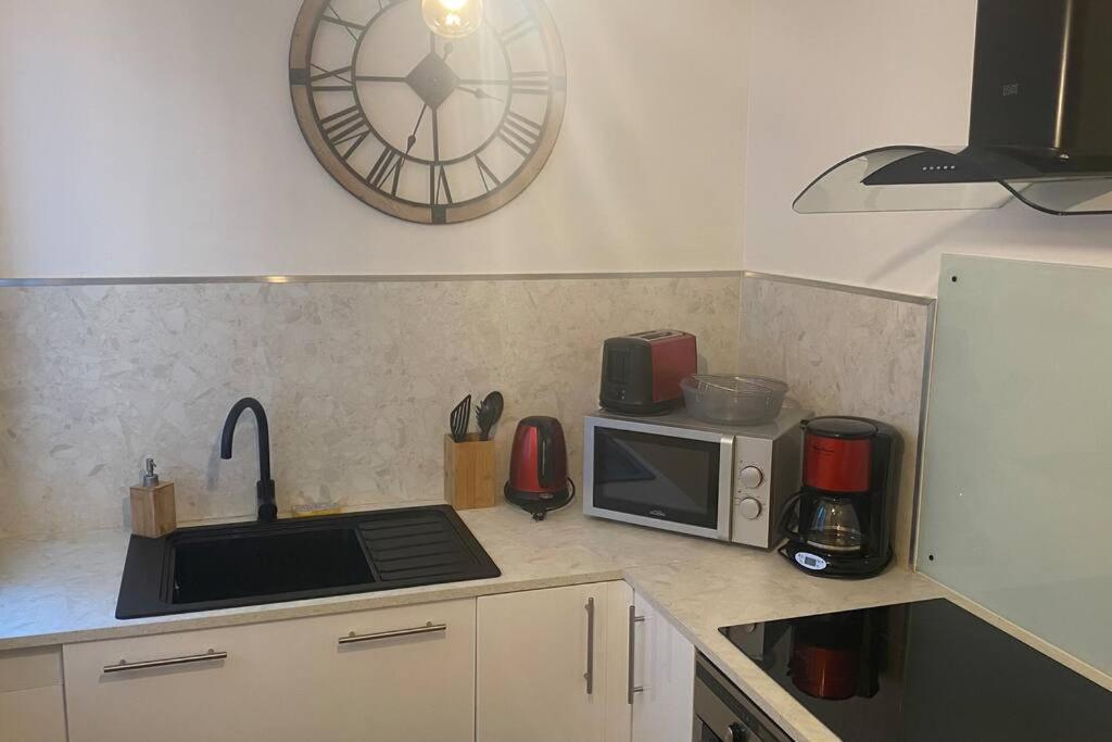 * Logement Haut De Gamme Centre * แปร์ปินญอง ภายนอก รูปภาพ